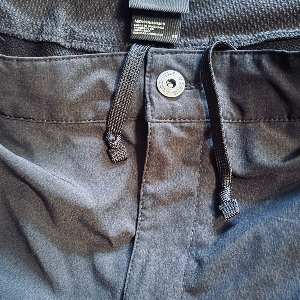 North Face Performance Shorts - image 3